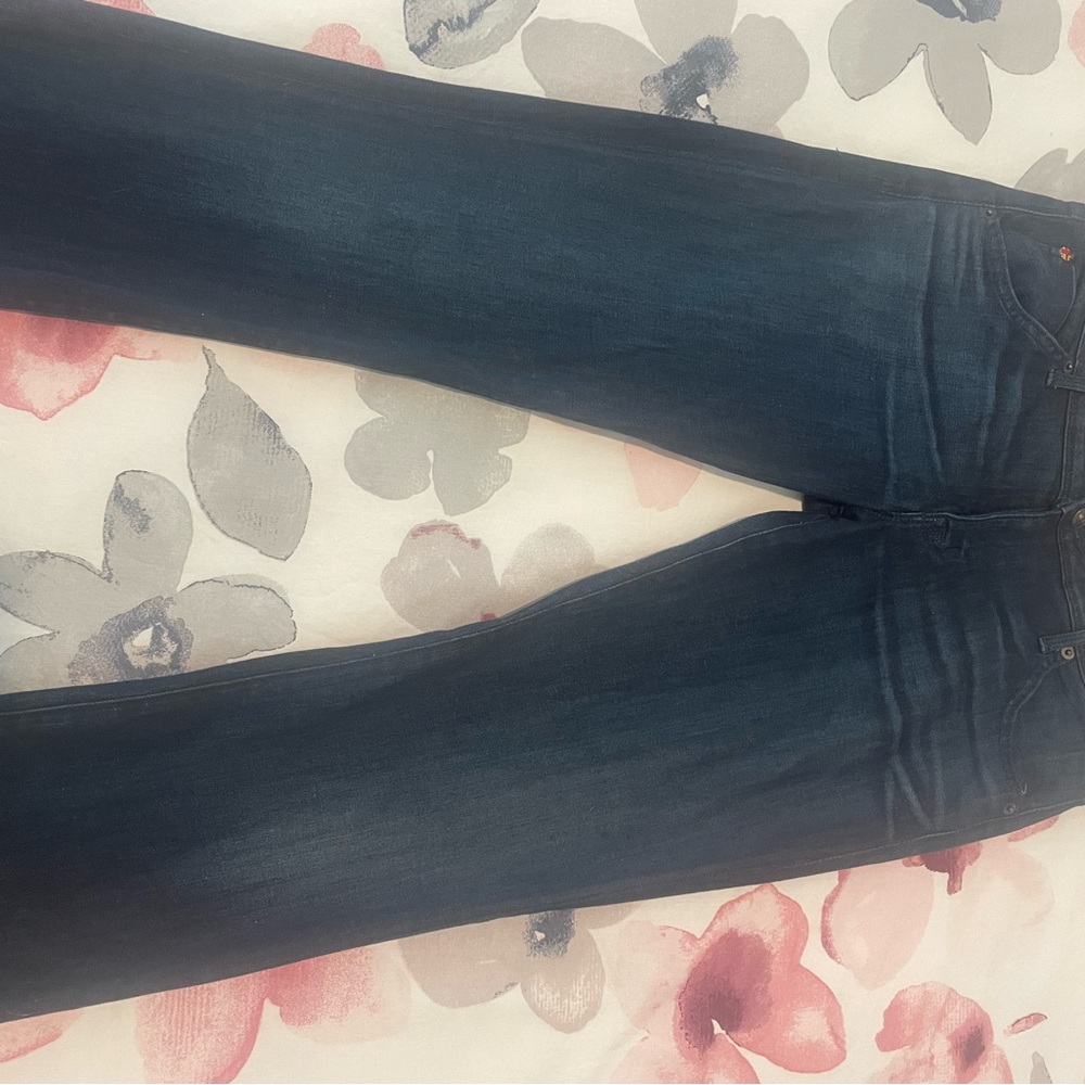 Hudson Jeans, Beth Baby Boot, Size 31. Lightly worn in great condition.